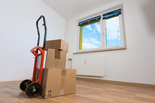 Flexible storage space for furniture, boxes, and business items in Hounslow